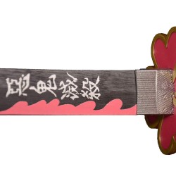 Katana en Bois de Mitsuri Kanroji dans Demon Slayer